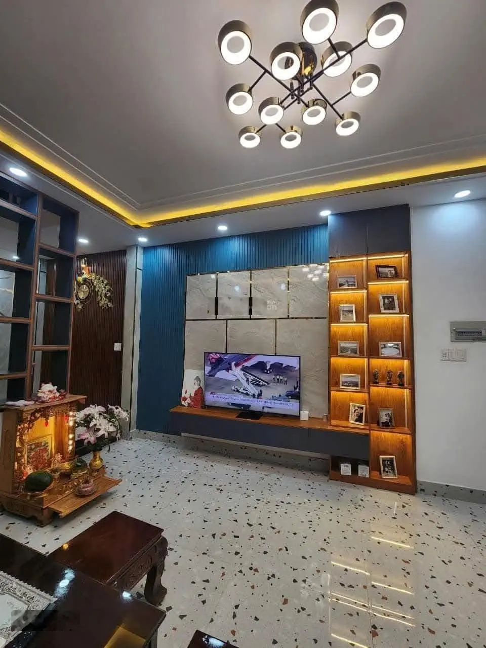 Bán nhà chính chủ đường Lê Trực, P7, Bình Thạnh, giá 2 tỷ 880 48m2. LH: 0921922735 Nguyên