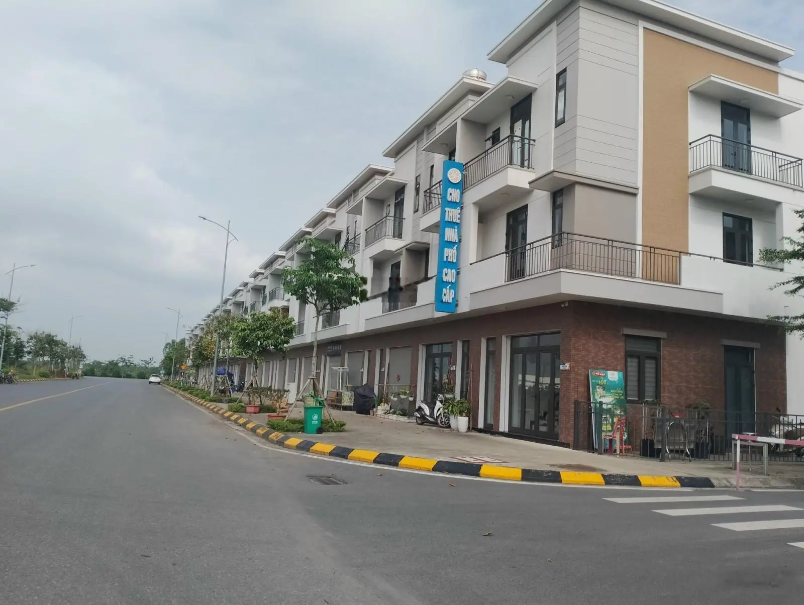 Bán shophouse - 75m2 Centa City, 3,5 tỷ có thương lượng đơn giá rẻ nhất khu vực