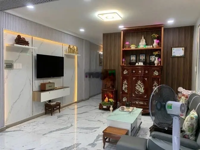 Nhà đẹp Phú Nhuận - 50m2 - HXH - shr chính chủ