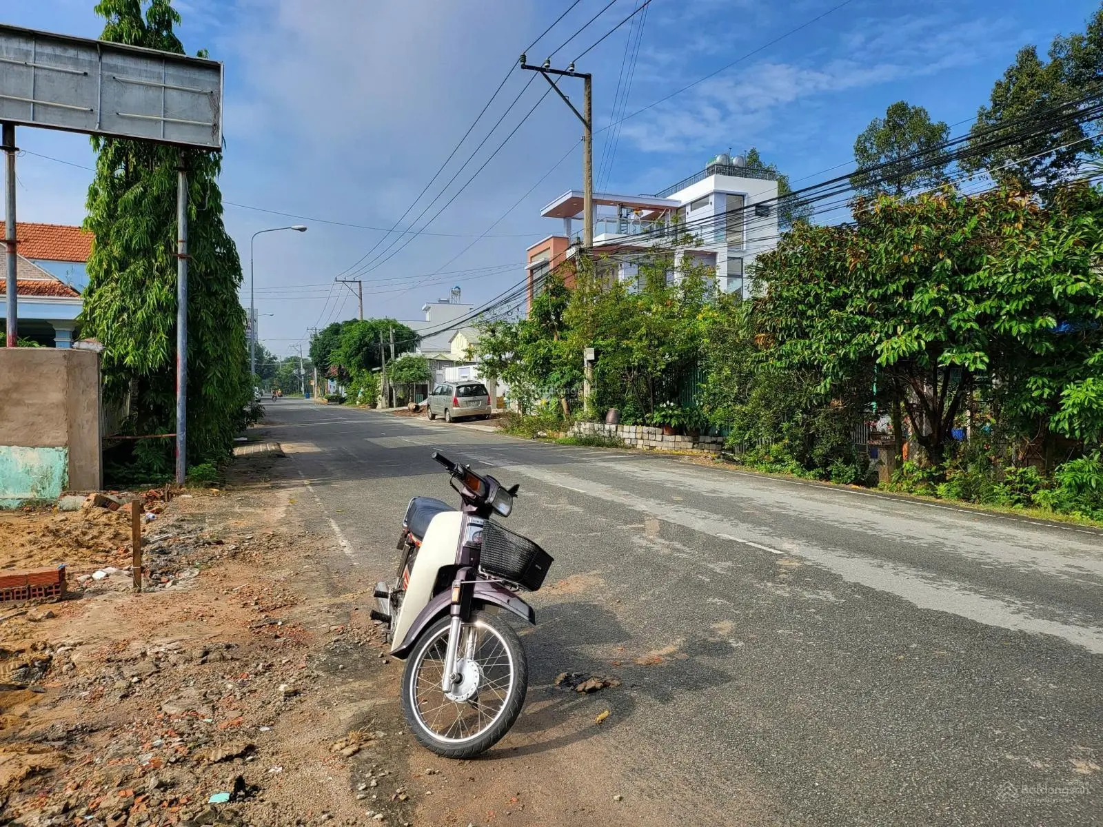 Tôi bán nền đất bình nhâm 07 giá 2 tỷ 850tr còn thương lượng, có hỗ trợ vay ngân hàng