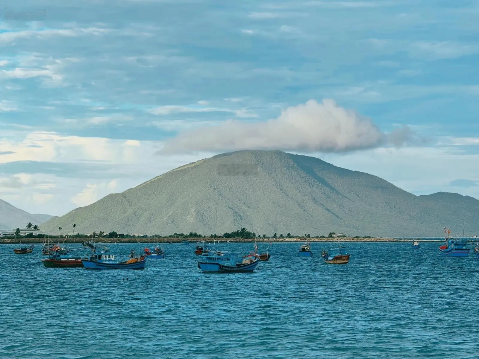 Bán lô đất Phường Ninh Hải, kèm dãy trọ, DT: 154m2 Ngang 6m. Cách Biển Dốc Lết 1.5km