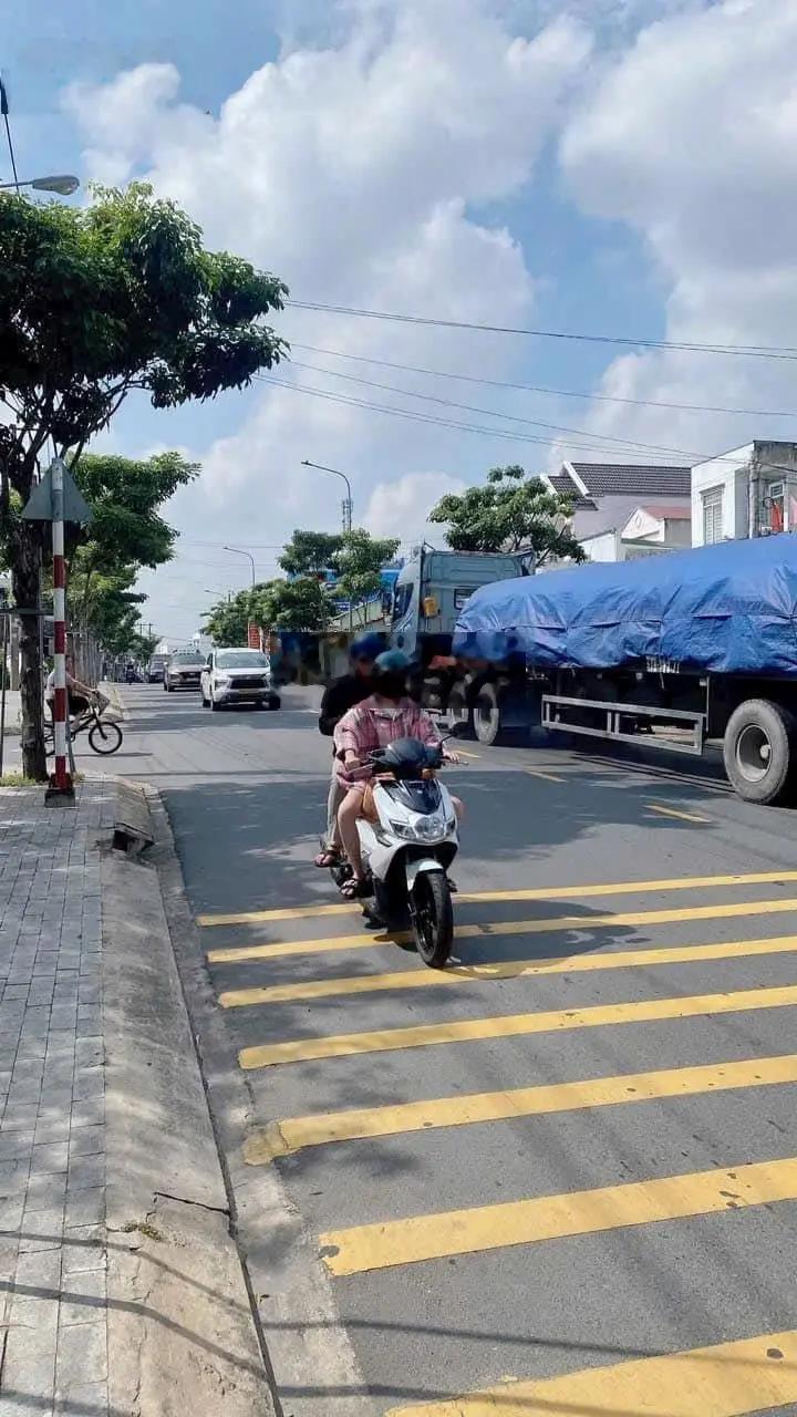 Bán nhà mặt phố Đường Nguyễn Văn Lộng, Chánh Mỹ, Thủ Dầu Một, Bình Dương, 2,85 tỷ, 60 m2