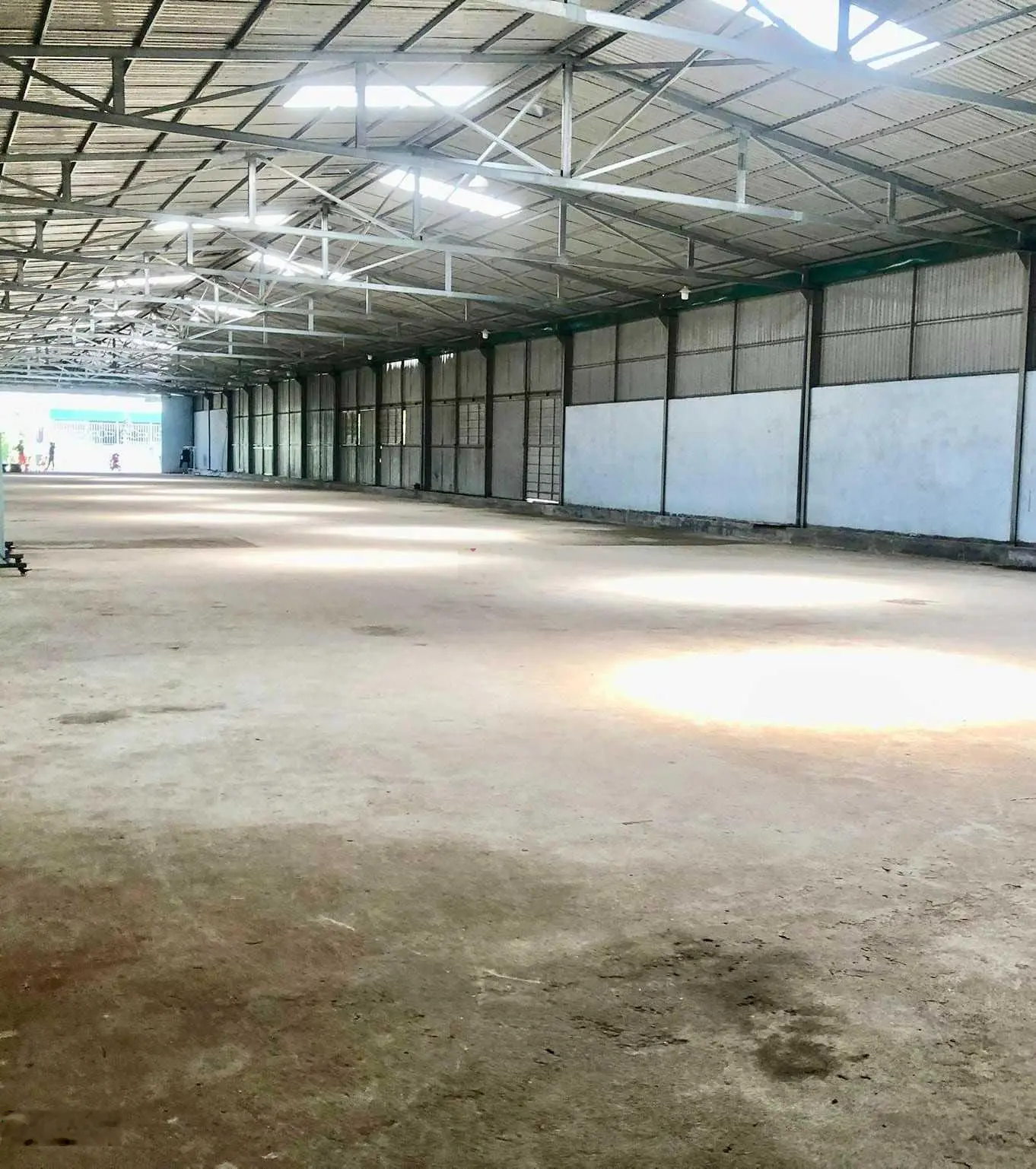 Bán kho 1.500m2 mới xây dựng tại Krông Pắc, Đắk Lắk trung tâm vùng sầu riêng