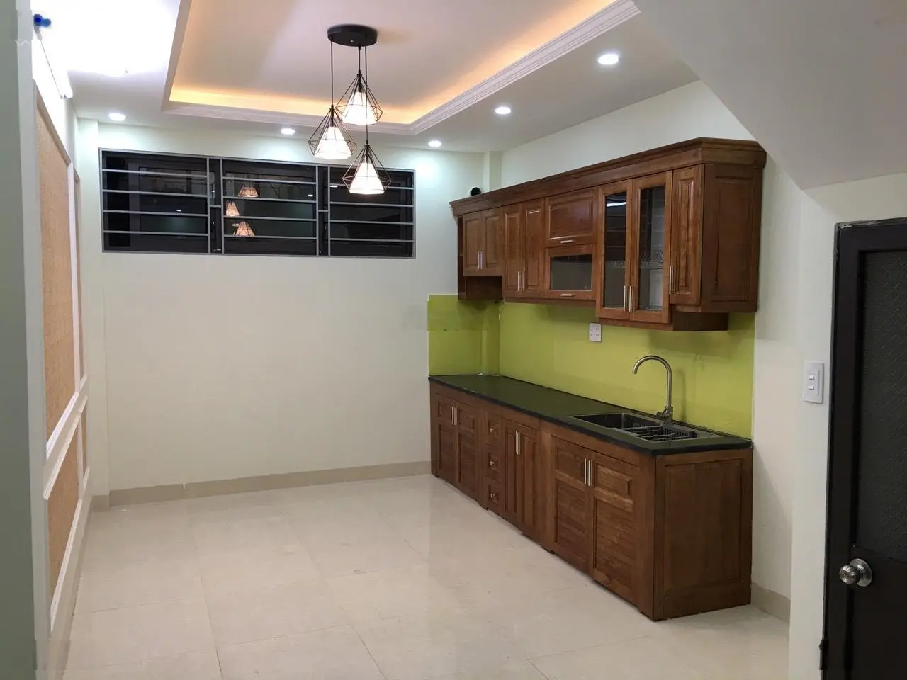 Bán nhà riêng Dương Nội, 35m2, view đẹp - giá tốt - nhiều tiện ích, giá siêu hời chỉ nhỉnh 3 tỷ