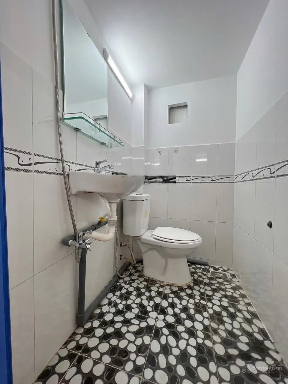 Nhà mới đẹp Q. Tân Phú có 2PN 2WC