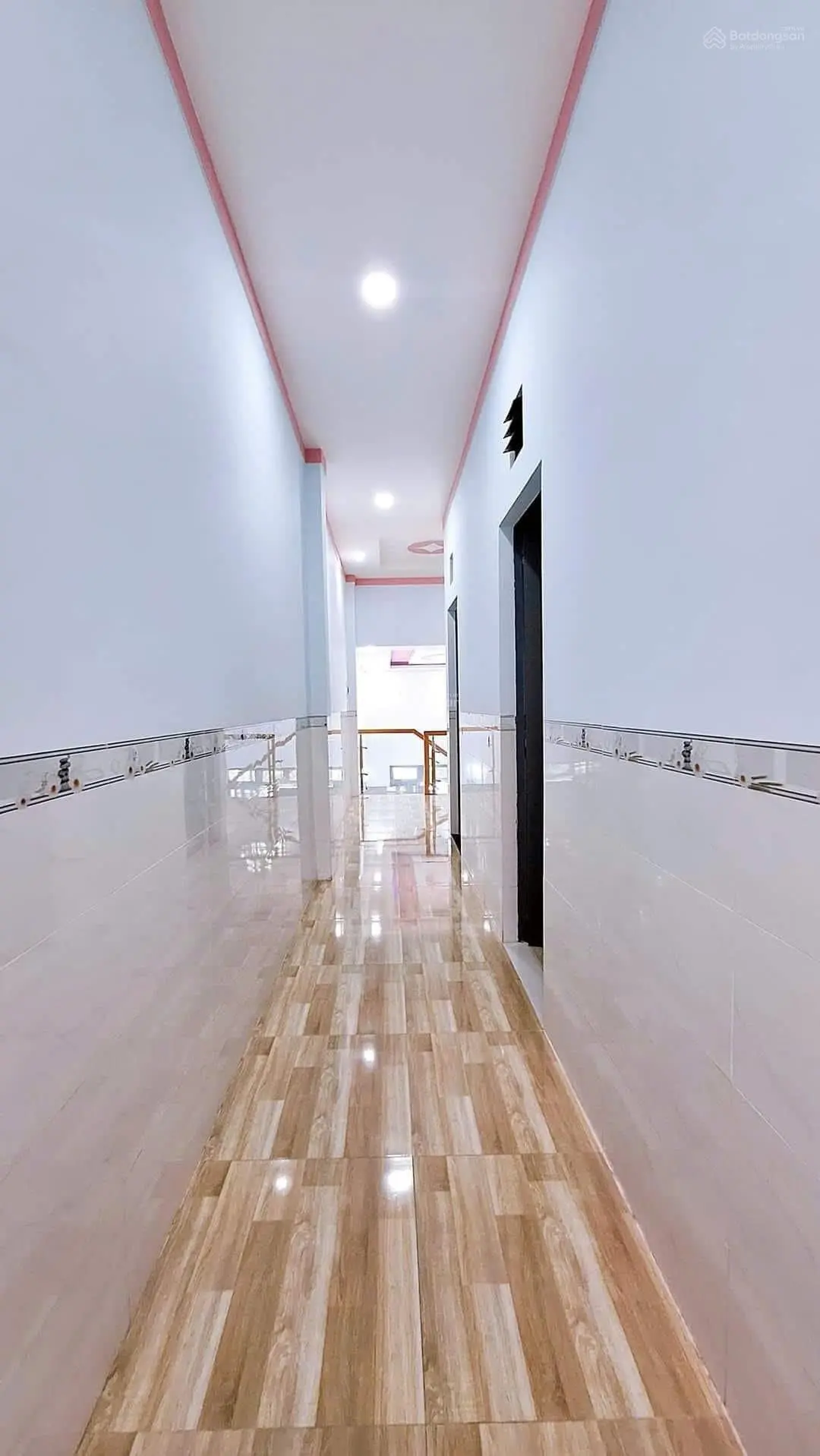 Chủ ngộp! bán nhà 1 trệt 1 lửng p.bửu hòa, 3 phòng ngủ, 4,4x19=82m2,thổ cư 100%,sổ hồng,gần chợ đồn