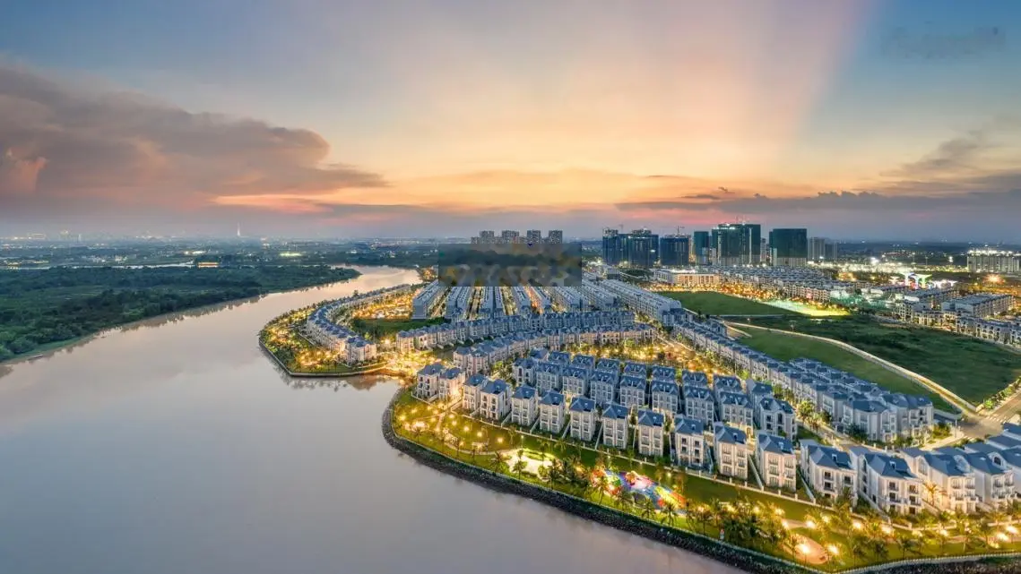 CẦN BÁN NHÀ PHỐ MAHATTAN 4PN, 3WC, 115m2 tại Vinhomes Grand Park, Q9, HCM, giá 17,5 tỷ VND