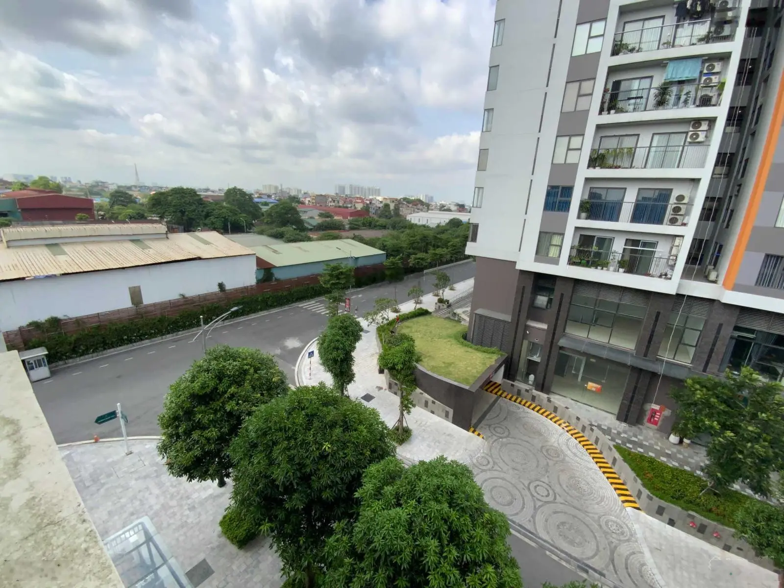 15.5 Tỷ có ngay 76m2, 380m2 sử dụng, view công viên, đường 9 mét. Alo: 0919185809