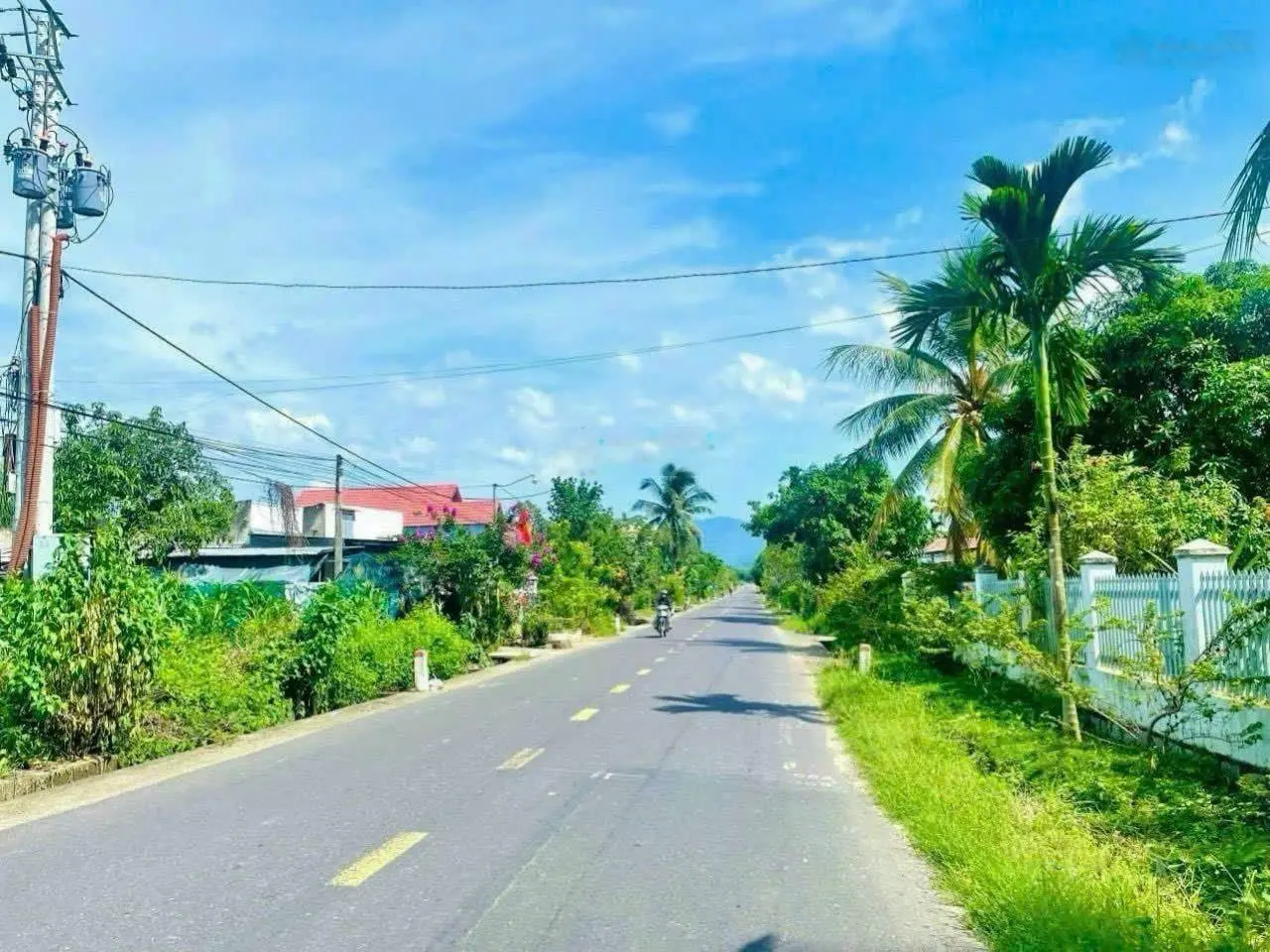 Bán lô đất xã Diên Thọ đường oto, ngay Doanh trại Quân đội, giáp Diên Phước