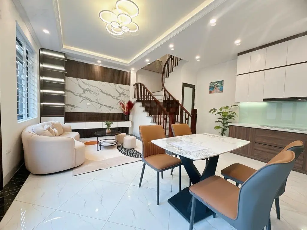 Bán nhà riêng tại Kim Quan, 6,8 tỷ, 42 m2, 5 tầng, 3PN, 4WC, giá cực chất uy tín