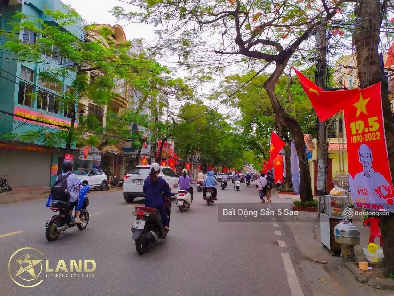 Bán nhà mặt đường Đà Nẵng - vị trí cực đẹp - ngay ngã 6 - đoạn từ ngã 6 đến ngã 5 - mặt tiền 4,5m