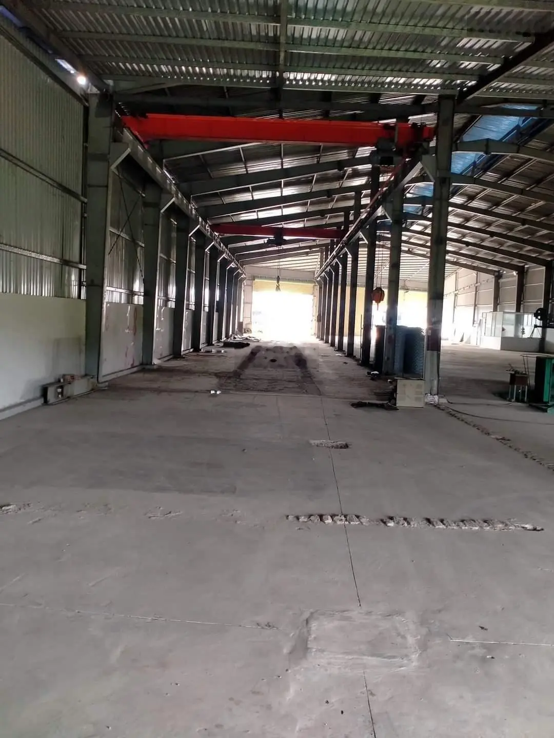 Bán kho xưởng 1.500m2 mặt tiền đường QL50, thị xã Gò Công, ngang 30m, giá 13,5 tỷ, sổ đỏ