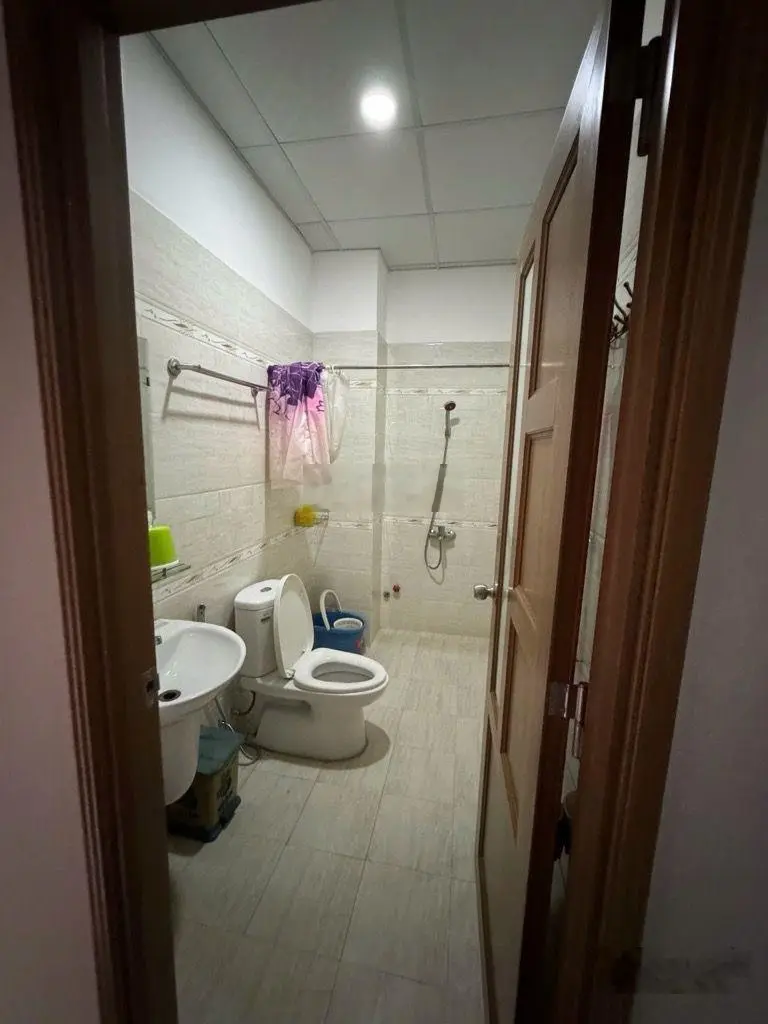 Nhà quận 8: 61m2 (dtsd: 287m2)-6t-6pn-hẻm 5m-sát mt Nguyễn Thị Tần. Chào: 11,6 tỷ (tl chính chủ)