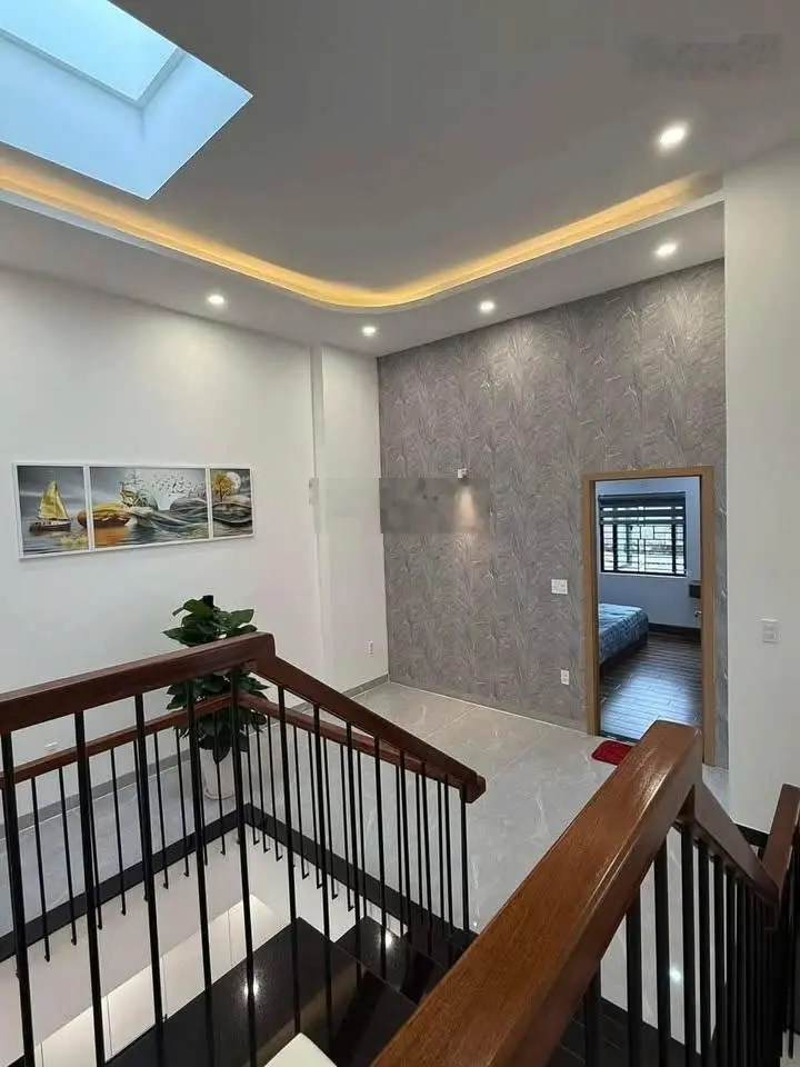 Ra rất gấp nhà Hòa Hưng - Q. 10, 54m2 2PN, rộng-đẹp, Giá 4 Tỷ 190, bốc máy gọi em 039 3089627