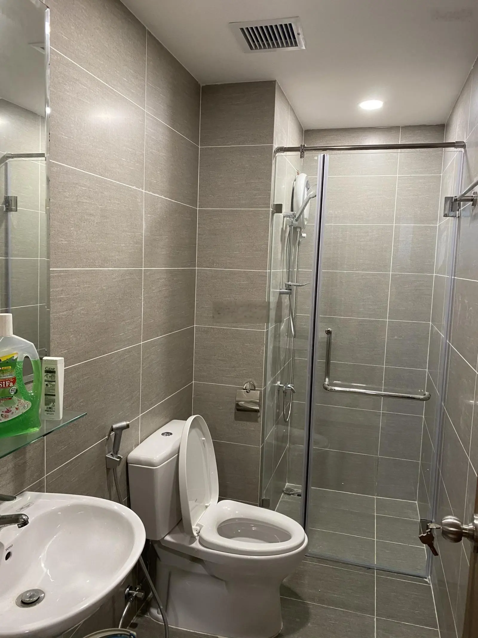 Bán căn hộ Pegausite, sổ hồng, 68m2: 2PN, 2WC tầng trung view thoáng đẹp, tặng kèm nội thất