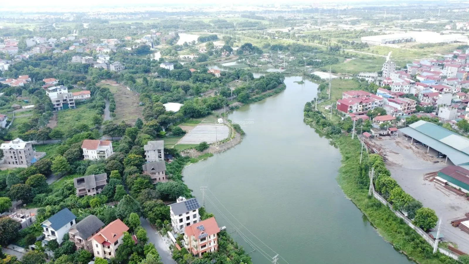 Bán biệt thự mới xây dựng view hồ tự nhiên tại khu ĐT Hà Phong