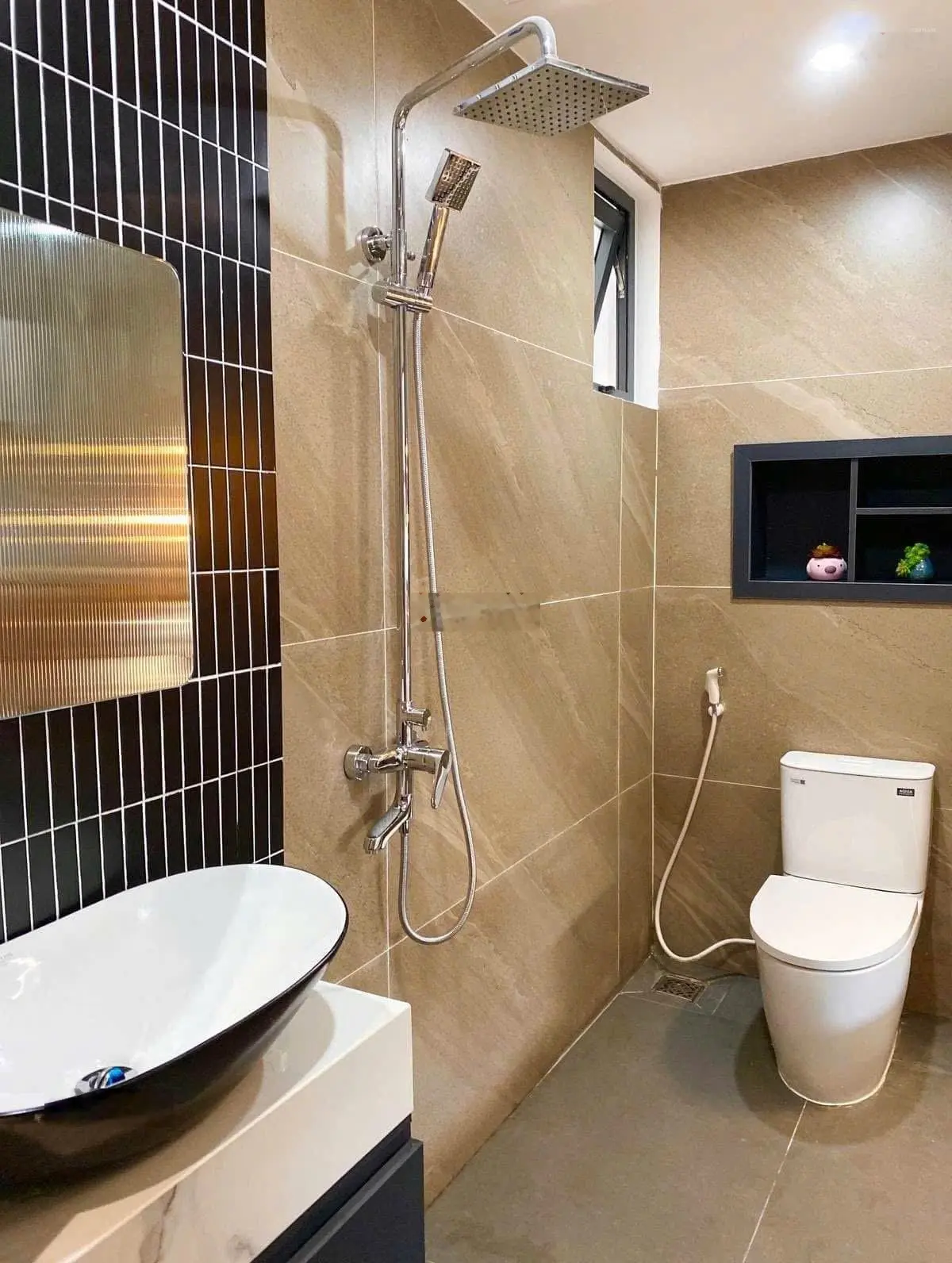 Bán gấp nhà riêng 44m2 tại Chu Văn An, 2PN, 2WC, giá cực chất