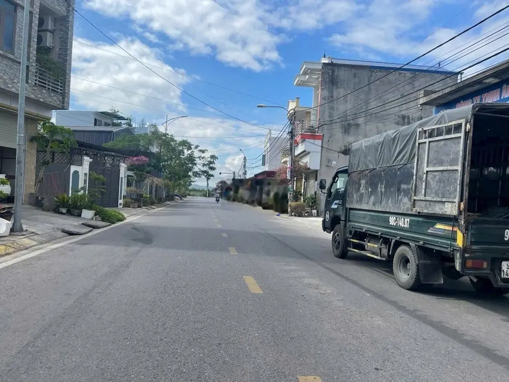 Siêu phẩm hàng hiếm lô *** mặt trục chính Bạch Mai, Đồng Thái