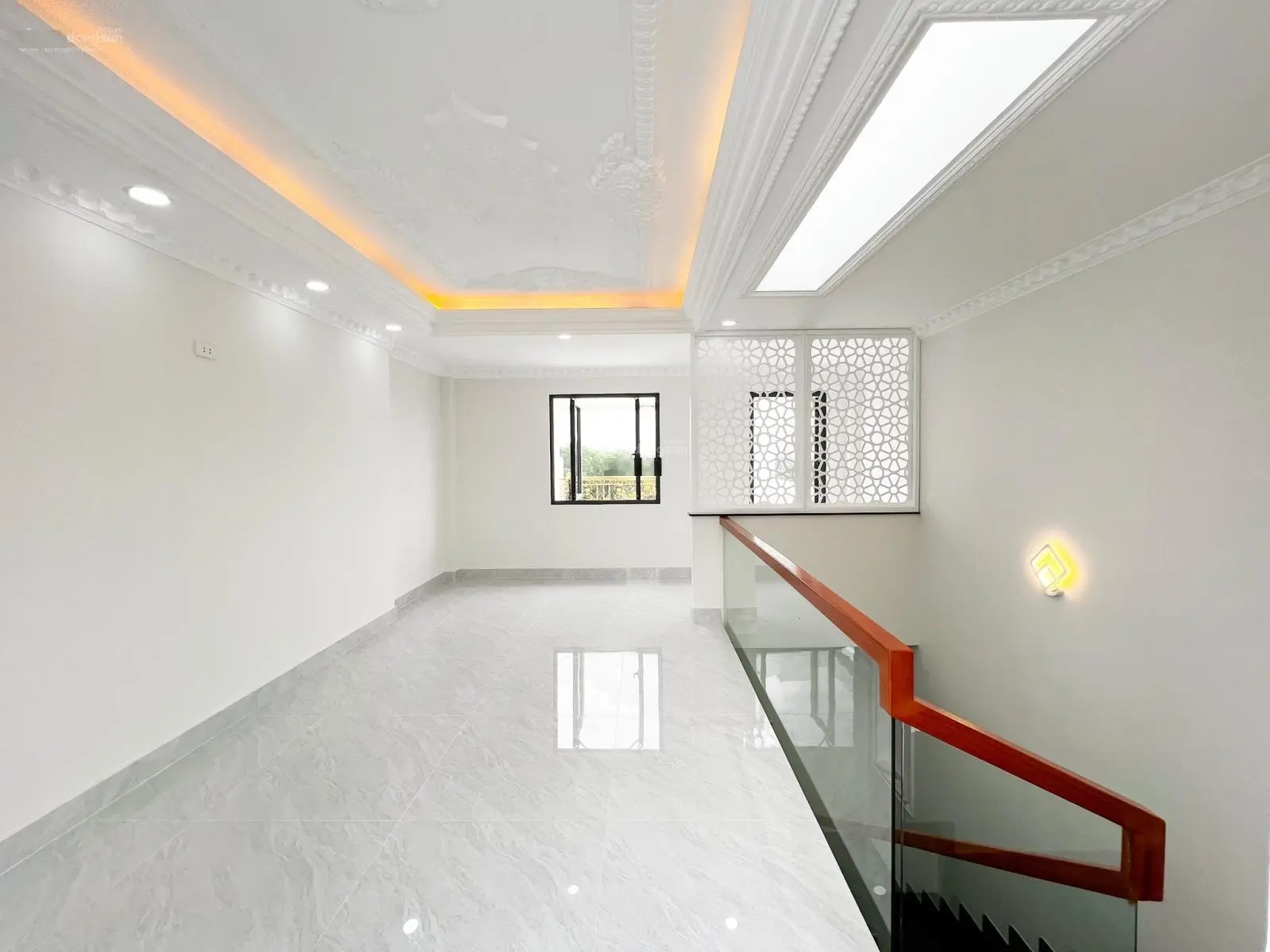 Bán nhà sổ riêng 95m2 south villa phước kiển nhà bè gần quận 7 khoảng 5,5km | Full nội thất