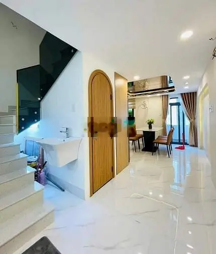 Cần bán gấp Nguyễn Văn Hưởng, p Thảo Điền, Q2,52m2, 2tỷ700,SHR