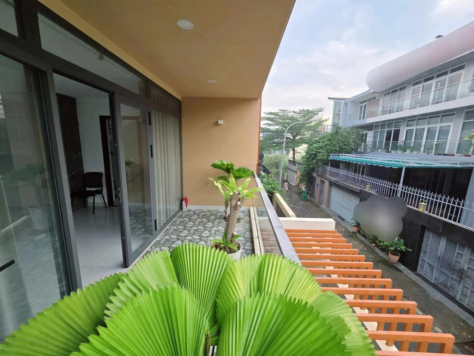 Bán gấp VILLA 2 Mặt Tiền - CẠNH KĐT PHÚ MỸ HƯNG - 200M2 (10x20) - View công viên, 21,9 T.Ỷ