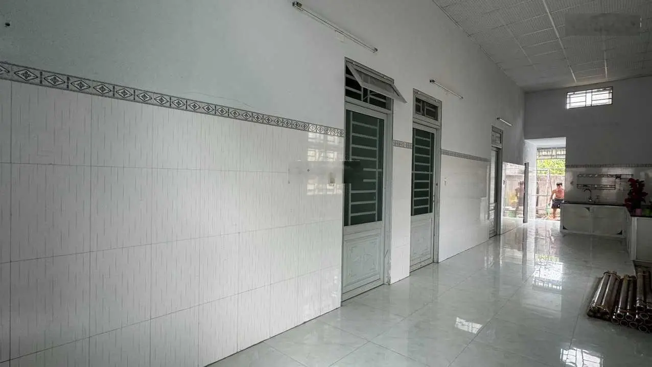 Bán nhà sổ riêng 170m2, 3 phòng ngủ, ngang 6m, đường D6 xã Trung Hoà