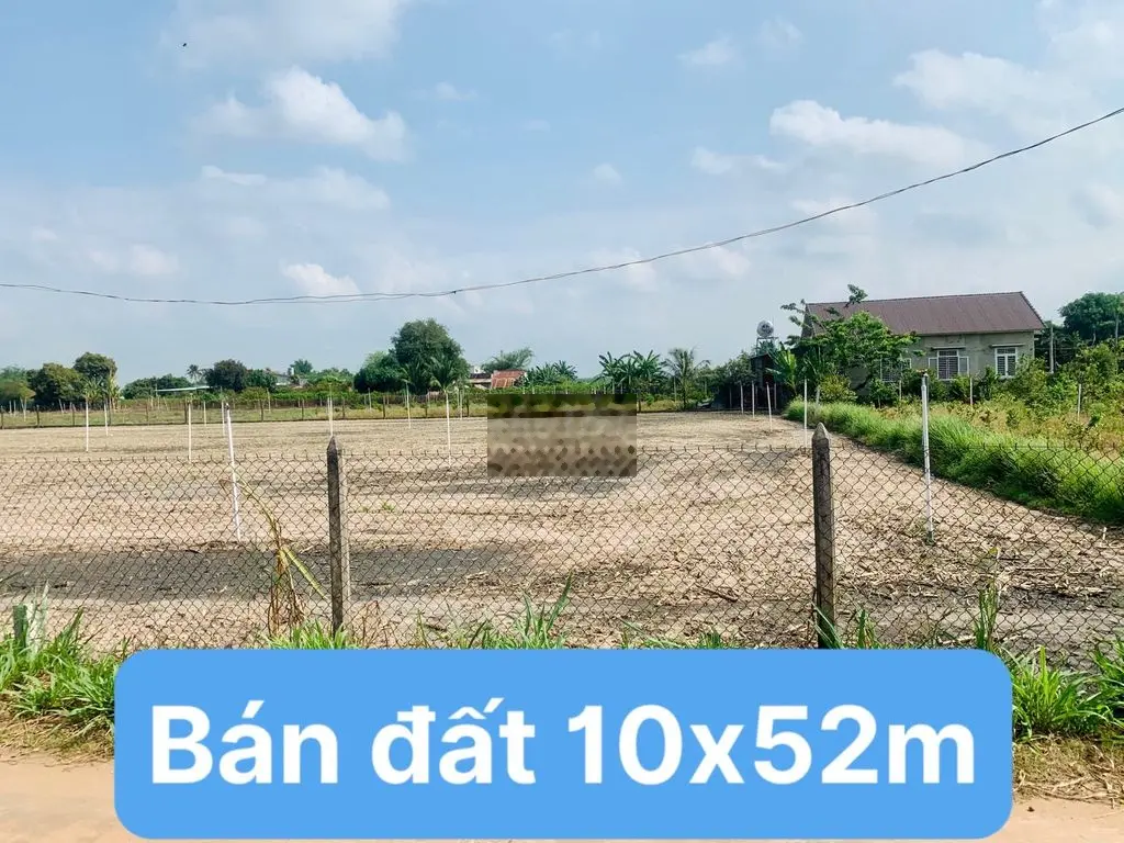 Cần tiền bán gấp đất 10x52m,SHR, Tân Châu,Tây Ninh