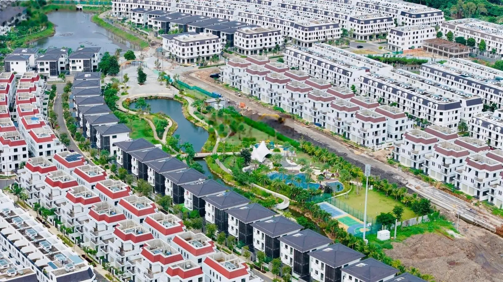 Một căn duy nhất La Vida Residences hướng Tây Bắc 5x17,5m, giá 5,4 tỷ, Lh: 0901.264.260 Trọng Nhơn