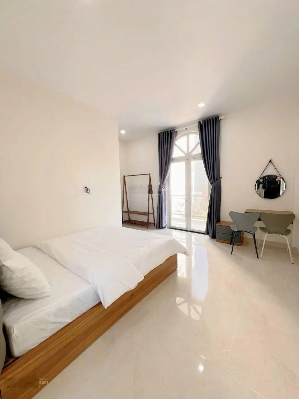 Bán villa Trịnh Hoài Đức, Tp Đà Lạt. Xây làm 2 căn giống nhau. View thung lũng