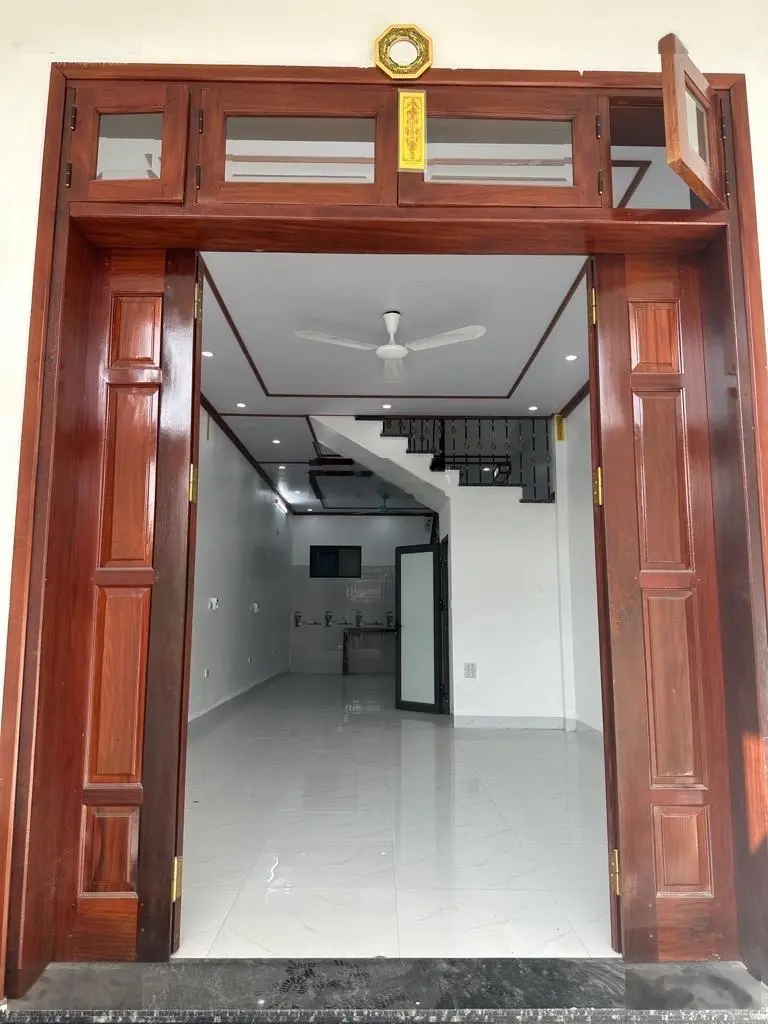 Bán đất tặng nhà đẹp long lanh 60m2 Việt Hùng, Đông Anh. Chỉ nhỉnh 3 tỷ