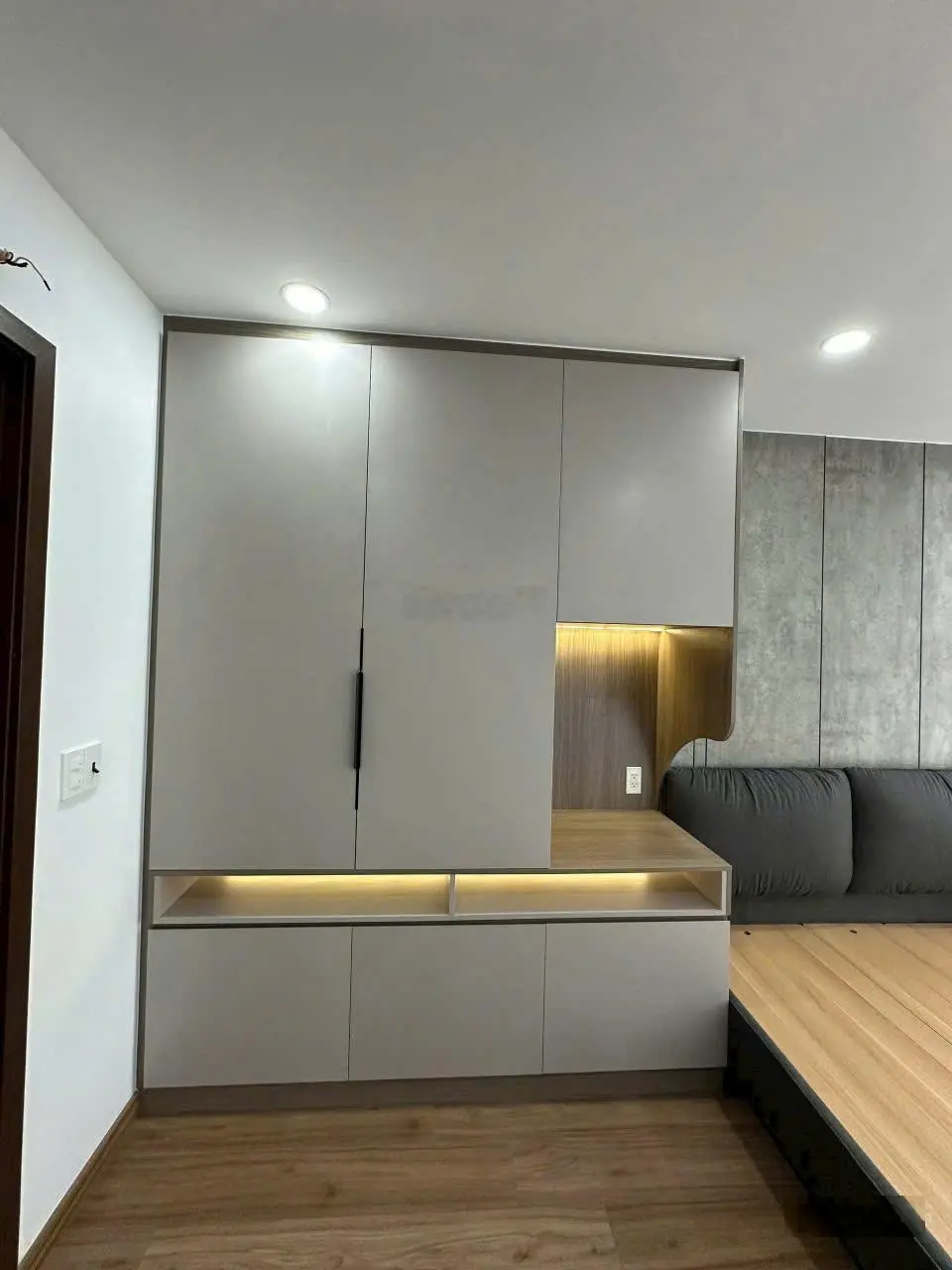 Bán căn hộ 2 phòng ngủ tại chung cư Phú Tài Residence , chỈ còn 1,8xx tỷ 67 m2