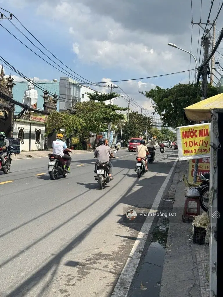 Bán quán cafe góc 2 mặt tiền phường Hiệp Bình Chánh, Thủ Đức, ngang hiếm 17m, 121m2