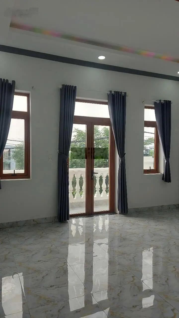 Nhà SHR - 90m2. 4 PN. Đường nhựa như hình