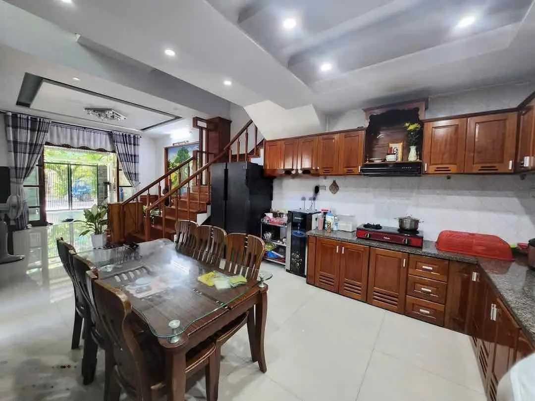 Nhà 2 mặt phố Sơn Thủy 1 giao Lương Thúc Kỳ, 9,3 tỷ, 120m2 siêu hot