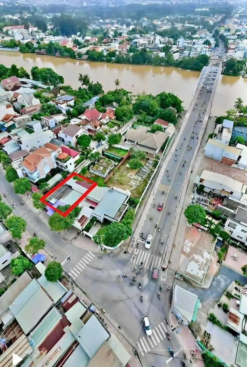 Bán đất mặt tiền đường Nguyễn Thành Phương, phường Thống Nhất, sổ hồng riêng thổ cư 100%