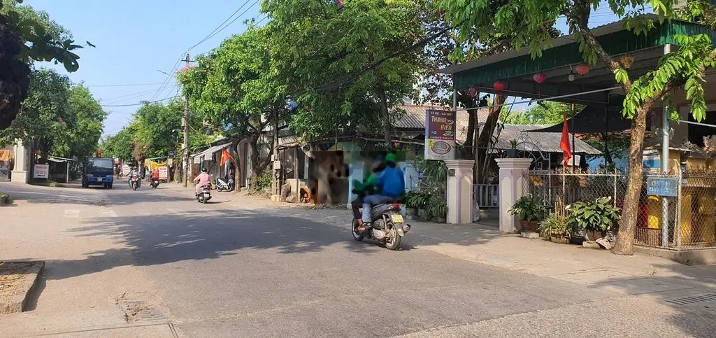 Đất đẹp mặt tiền kinh doanh Tăng Bạt Hổ đối diện nhà hàng Hoàng Gia