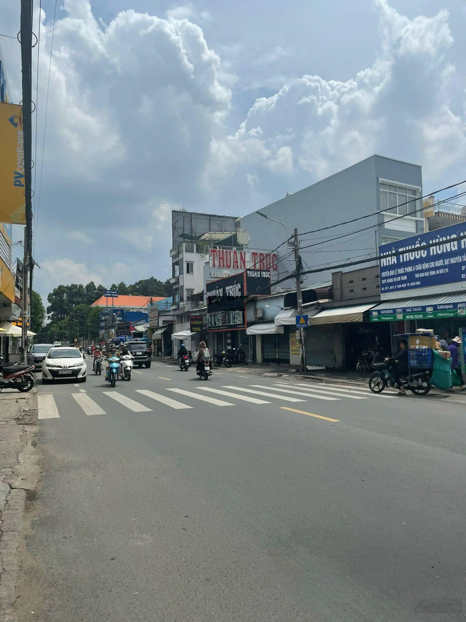 Bán nhà 1 trệt, 2 lầu kinh doanh đường Phạm Văn Thuận, TP Biên Hoà