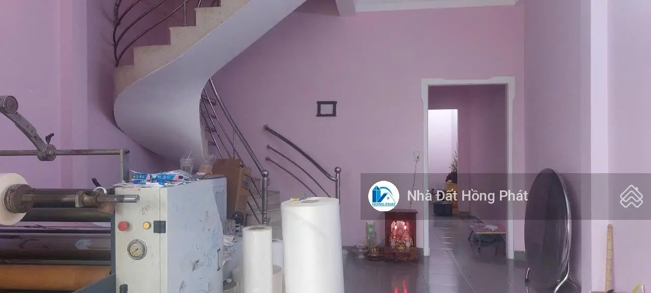 Nhà lầu DT 5m*20m, mặt tiền nhựa 12m, gần chợ Bà Điểm - KCN Vĩnh Lộc A