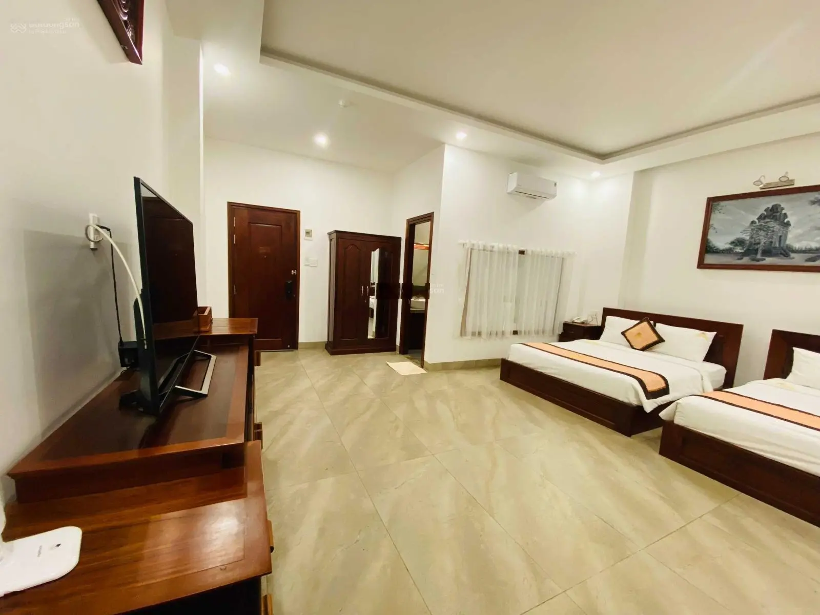 Khách sạn Jen Hotel, 77 Duy Tân phường 5, thành phố Tuy Hòa, Phú Yên