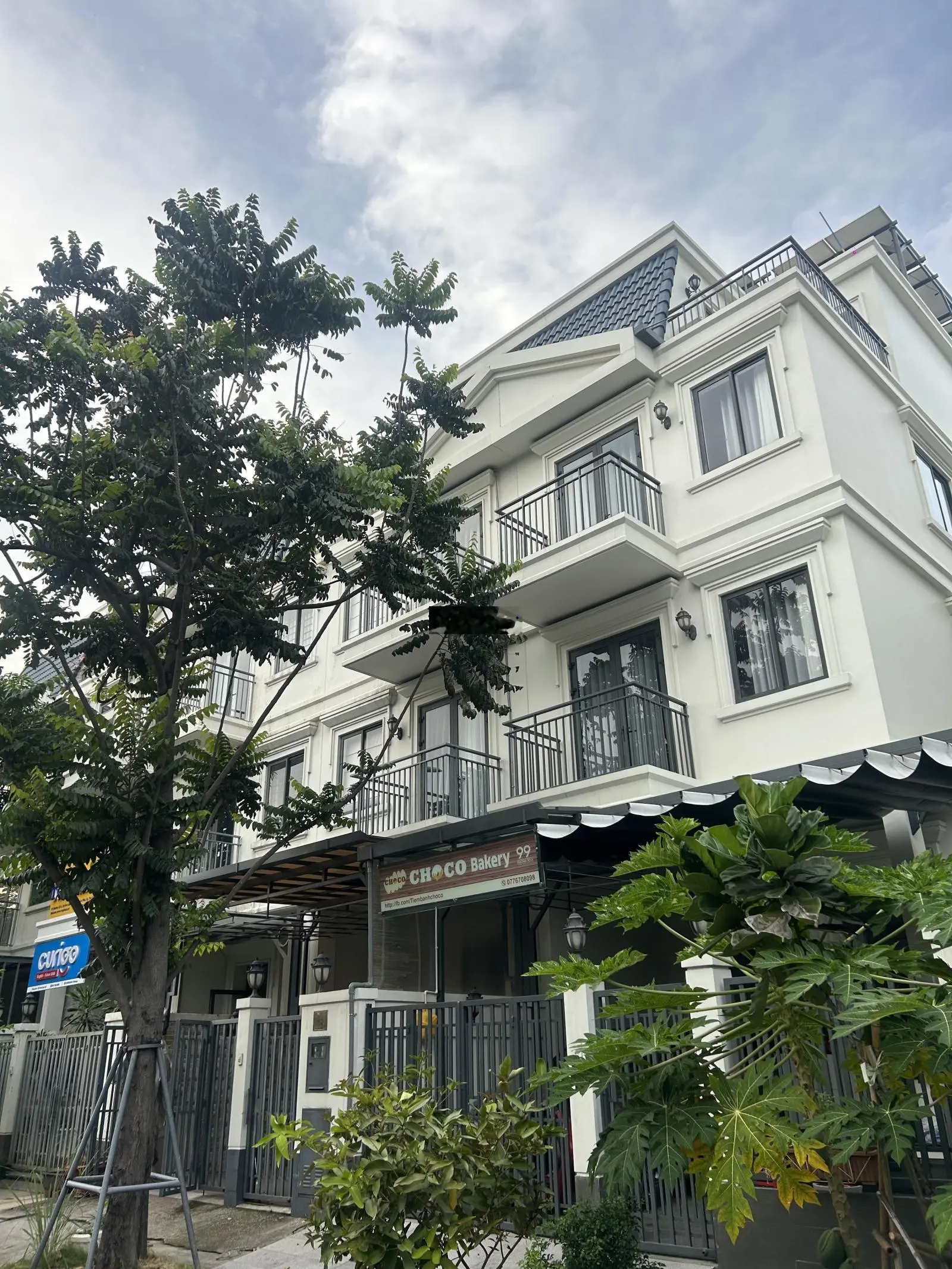 Tôi bán nhà phố nội khu 5x20 lake view city giá 15 tỷ 500. có thương lượng