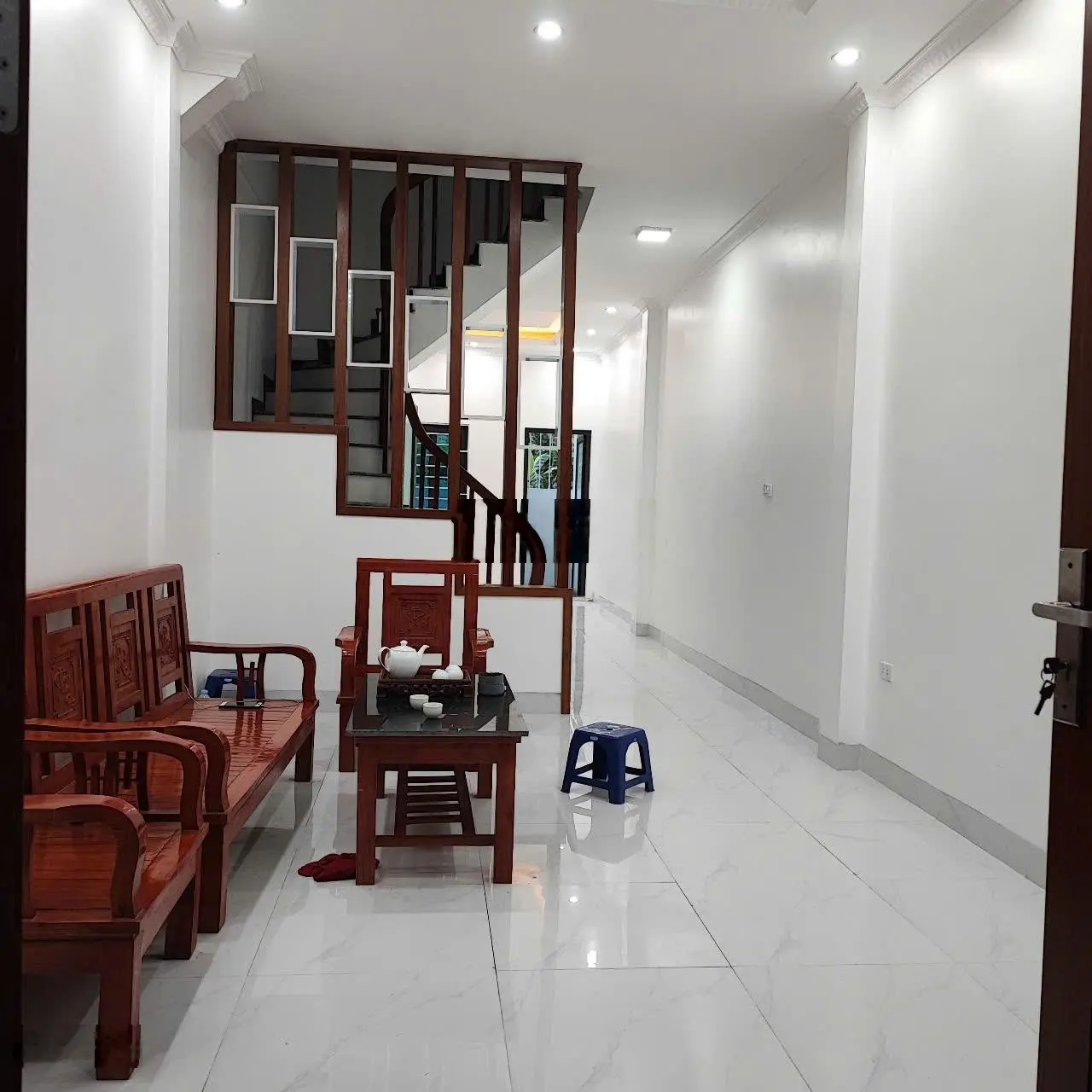 Bán nhà mới xây 7 tầng, có thang máy tại Bắc Từ Liêm 8,2 tỷ (60m2) view công viên, ô tô đỗ cổng