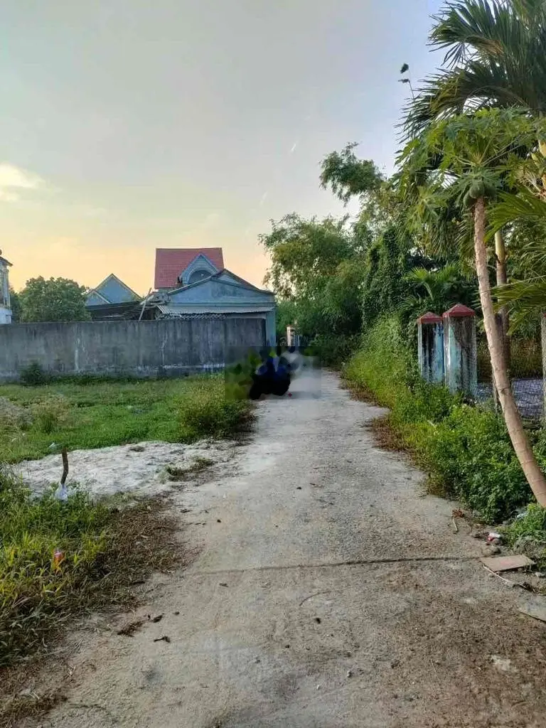 Đất Phụng Chánh ngay trung tâm Phú Lộc view đầm phá gần UBND