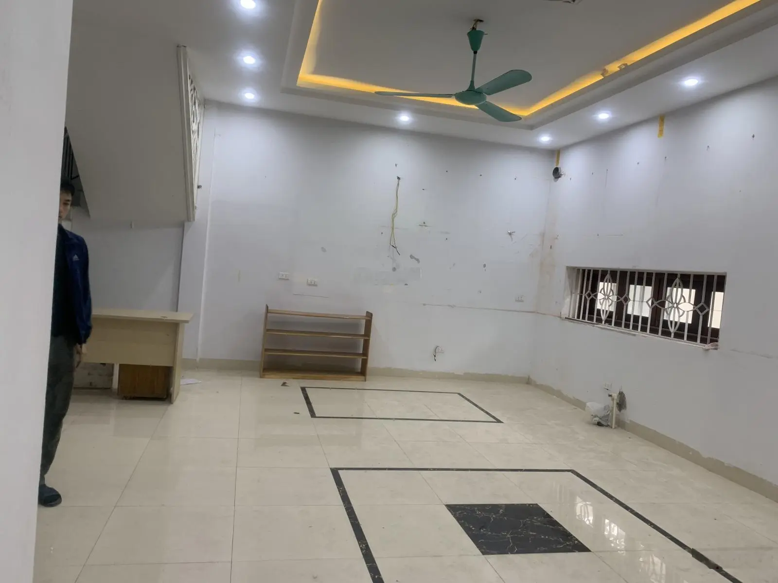 Bán nhà cổ bi, 10 tỷ, 100m2, mặt tiền 6m, pháp lý đủ