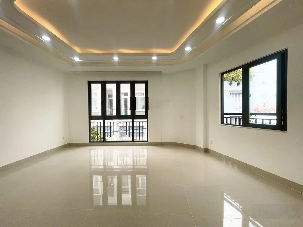 Bán Nhà Riêng 4PN, 4WC, 42m2, 7,9 tỷ tại Hoàng Hoa Thám, P.5, Q.Bình Thạnh, HCM