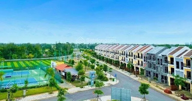 Nam Hội An - bán nhanh 100m2 đối diện công viên chỉ 2 tỷ - LH 0905 009 ***