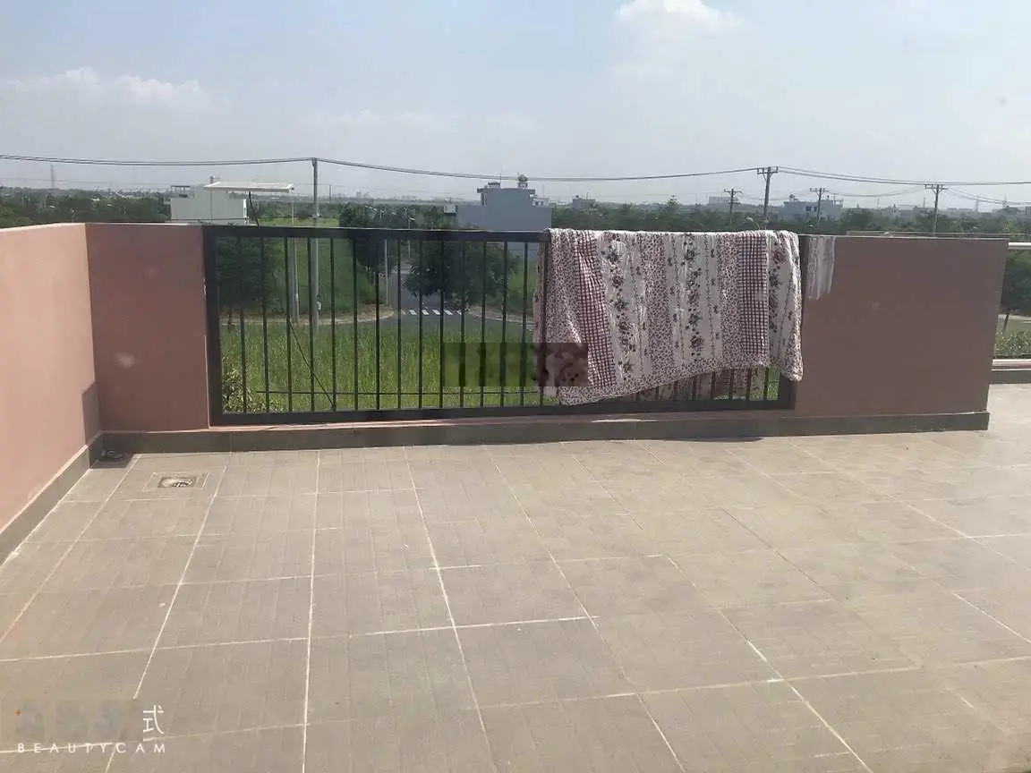 Chính chủ - bán nhà Lê Văn Lương ND 350m2 (9.3x13m) 5.3 tỷ. Lh: 0916 388 ***