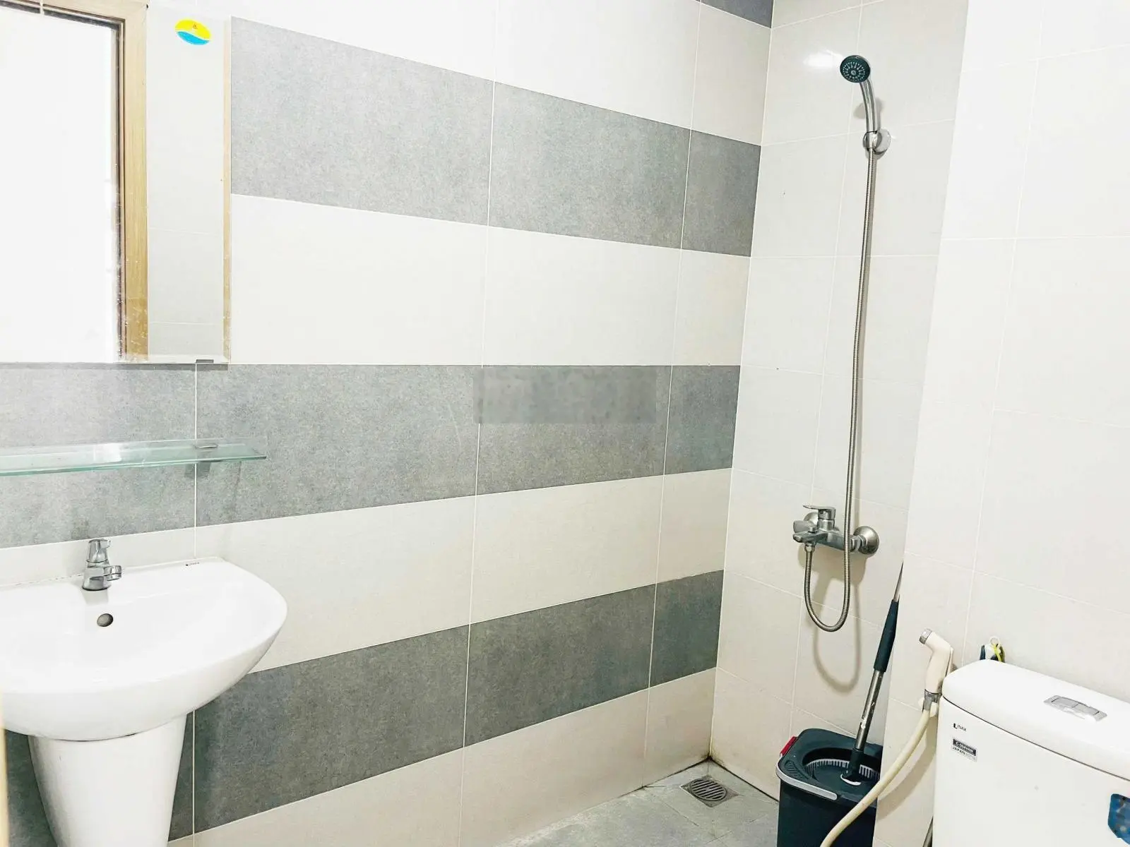 Cần bán gấp căn góc 2PN 2WC 62m2 Saigon Avenue nhà trống giá chỉ 2.3 tỷ