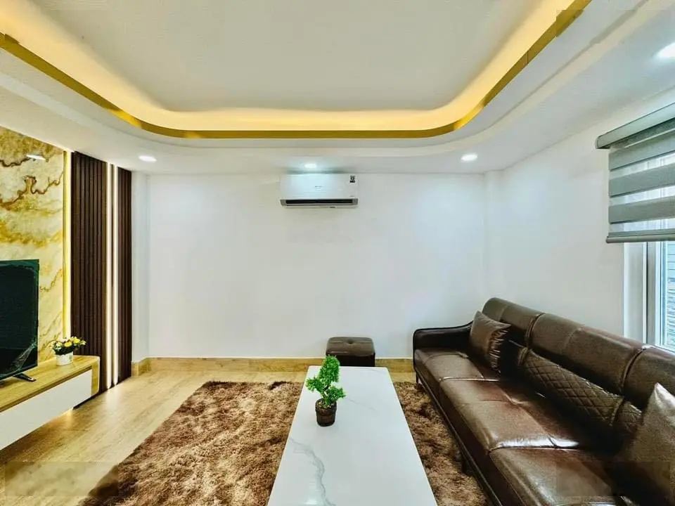 Cần bán nhà phố Bùi Hữu Nghĩa, Phường 7, Quận 5 - Giá:3tỷ950/61,6m2 (4,4x14m) 2 tầng, pháp lý chuẩn