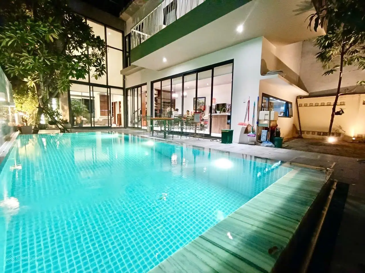 Bán biệt thự 3 tầng hồ bơi đẹp nhất Làng Châu Âu Euro Village. LH 0934773999