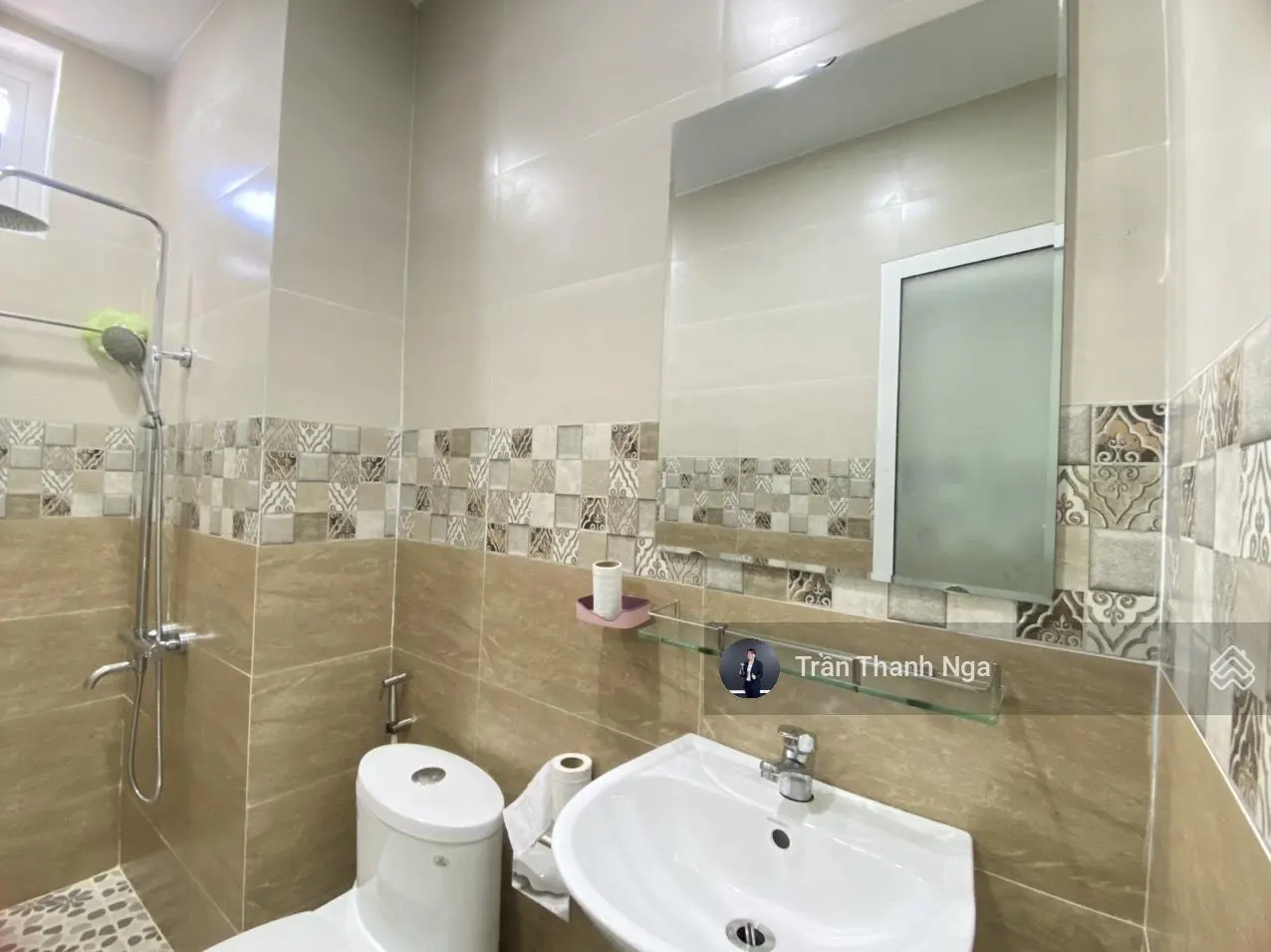 Nhà Khu đô thị Mỹ Gia, Nha Trang 100m2, 3PN + 3WC + full nội thất, giá tốt, đường 22m đón đầu